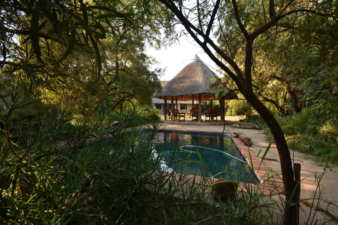 Touch Of Africa Lodge Lanseria Buitenkant foto